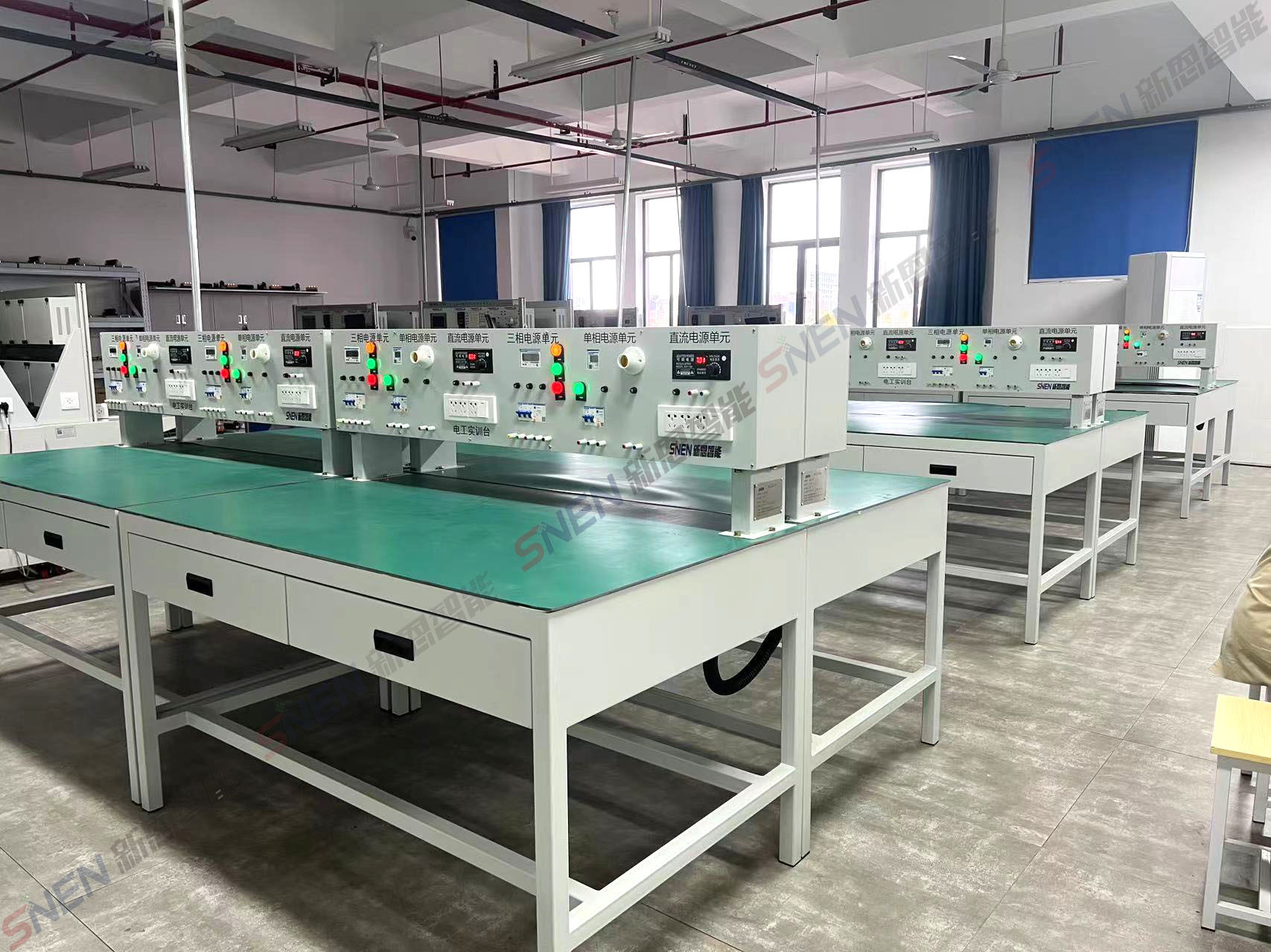 湖南·智能制造學院電機控制試驗裝備